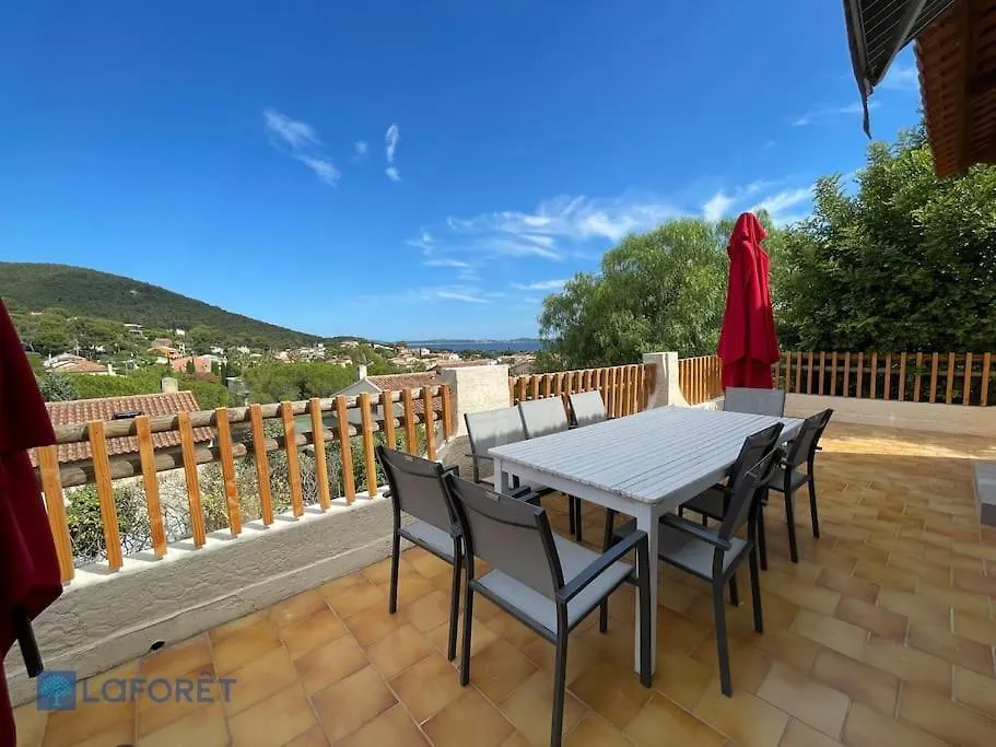 Clim - Petanque - Jacuzzi - Bbq - Villa Familiale Carqueiranne 0*,  France